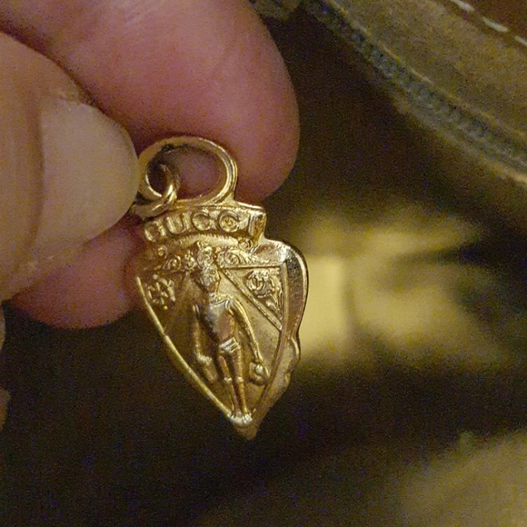 * SOLD *  Authentic Vintage 1980s Gucci Bucket Bag - Picture 10 of 16